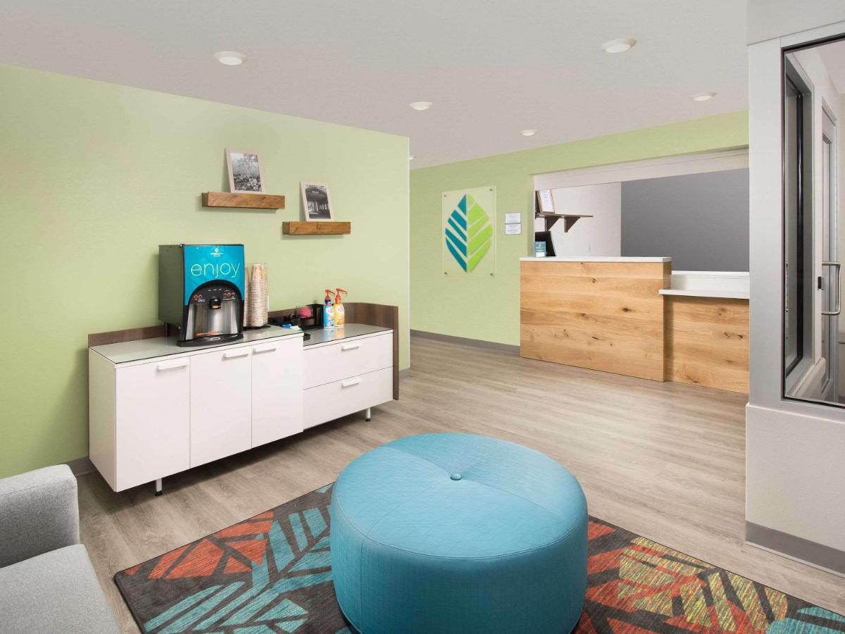 Woodspring Suites Albuquerque Exterior photo